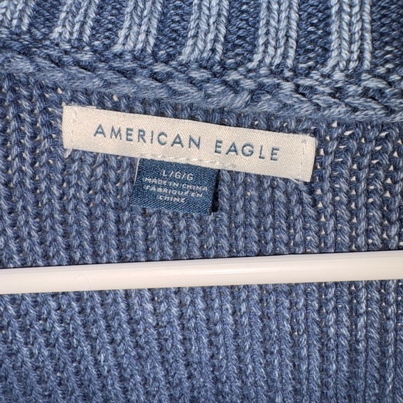 American Eagle Outfitters V-Neck Sweater in Deep Teal - Picture 2 of 2